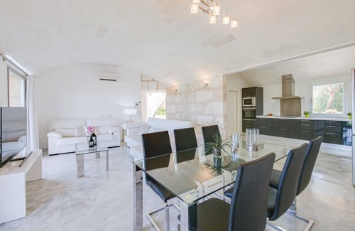 Maria de la Salut Villa | Holiday Home "Es Gassons" with Pool, Wi-Fi, A/C, Terrace & Garden