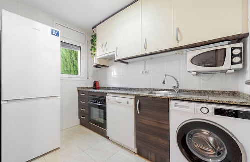 Miami Platja House | Holiday Home 'Isla Bonita' with Sea View, Wi-Fi and Air Conditioning