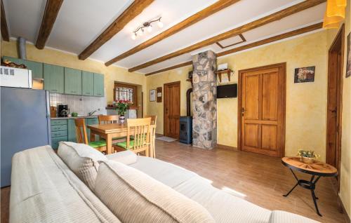 Marceljani House | Holiday Home Faraguni Ii