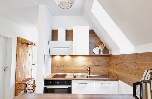 Bad Arolsen House | Holiday Home 'Ferienhaus 88' with Private Terrace and Wi-Fi