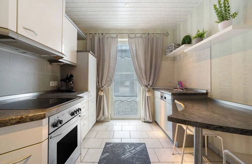 Hoyerswerda House | Holiday Home 'Ferienhaus Am Lausitzer Seenland' with Shared Terrace and Wi-Fi