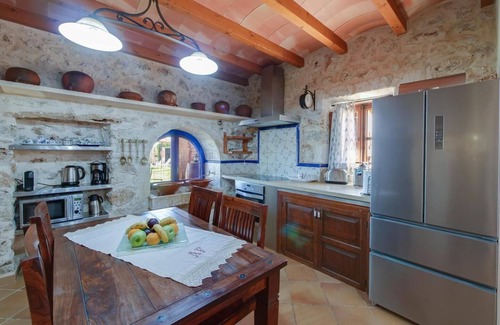 Maria de la Salut House | Holiday Home Fonoll with Mountain View, Pool, Wi-Fi, Terrace & Garden