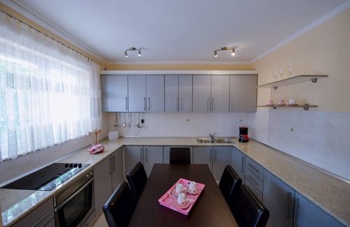 Brist House | Holiday home for 10 guests with 120m² in Brist - Podaca (118574)