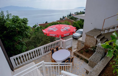 Brist House | Holiday home for 10 guests with 120m² in Brist - Podaca (118574)