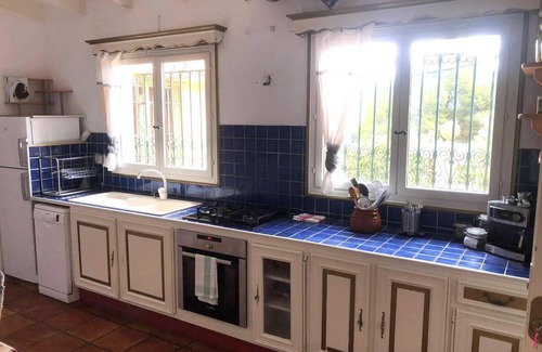 Polop House | Holiday home for people with dogs!
