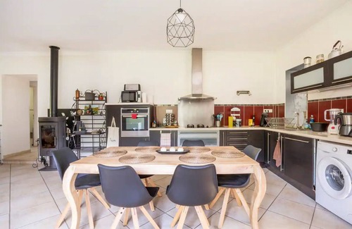 Molieres-sur-Ceze House | Holiday home in Molières-sur-Cèze with pool