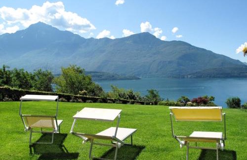 Domaso House | Holiday Home Gabriella by Interhome