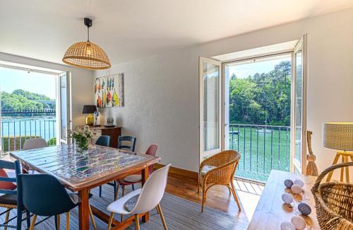 Bono House | Holiday Home Glann Aven by Interhome