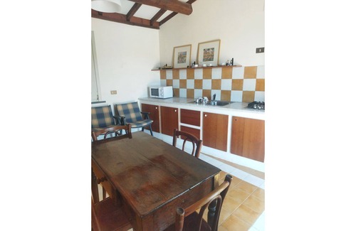 Rovittello Apartment | Holiday home Gli Iris Apartment1