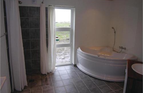 Vesløs House | Holiday Home Glombak