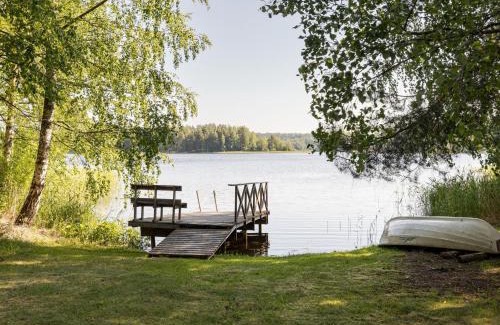 Asikkala House | Holiday Home Hämeenhelmi by Interhome