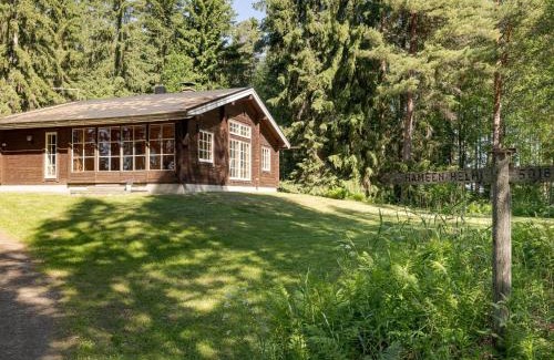 Asikkala House | Holiday Home Hämeenhelmi by Interhome