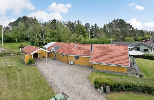 Millinge House | Holiday Home Hjalmar - 400m from the sea by Interhome