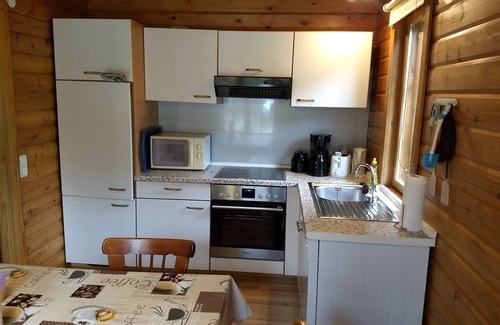 Frielendorf House | Holiday Home 'Holzhaus - Am - Silbersee' with Private Terrace, Private Garden and Wi-Fi