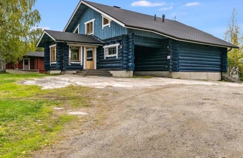 Aatola House | Holiday Home Honkalinna by Interhome