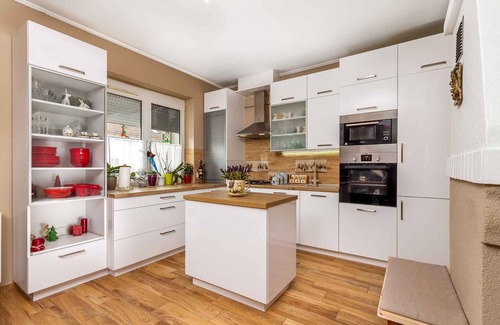 Balatonmariafurdo House | Holiday home in a quiet location with air conditioning and internet