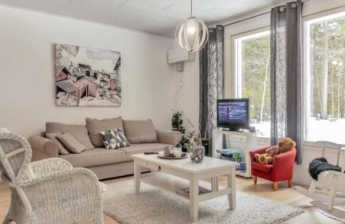 Hailuoto House | Holiday Home Huvikumpu by Interhome