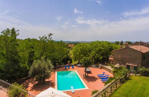 San Pietro a Cegliolo House | Holiday Home Il Cherubino by Interhome