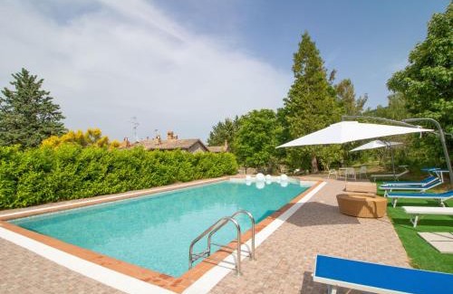Montelovesco House | Holiday Home Il Giardino Dei Semplici by Interhome
