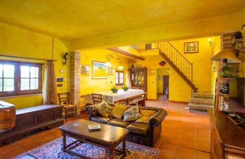 Casalbordino House | Holiday Home Il Rifugio - La Loggia - CAD102 by Interhome