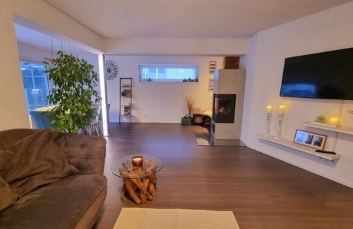 Schoemberg House | Holiday home in a climatic health resort