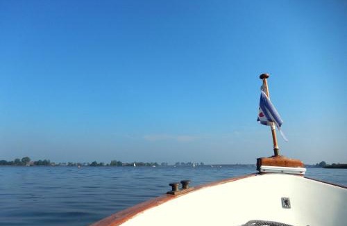 Balk House | Holiday Home in Balk near Frisian Lakes