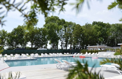 Gasthuis House | Holiday Home in Bemelen with Sauna