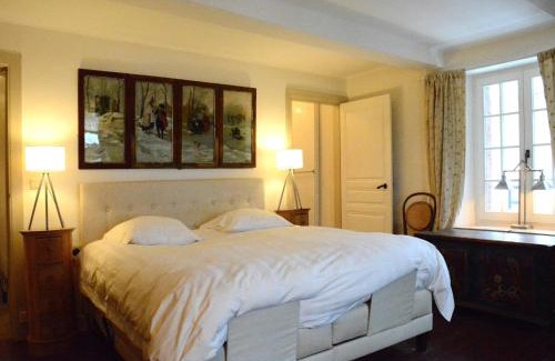 Gembes House | Holiday home in Bièvre near town center, cleaning included