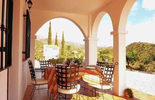 Canillas de Aceituno House | Holiday Home in Canillas near Beach