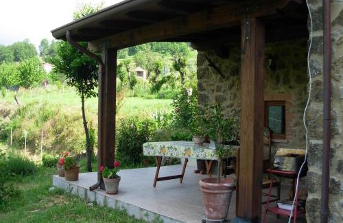 Mulazzo House | Holiday home in Canossa with Swimming Pool, Garden, Barbecue