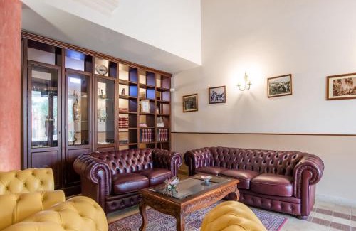 Carlentini House | Holiday Home in Carlentini with Swimming Pool,Garden,Terrace