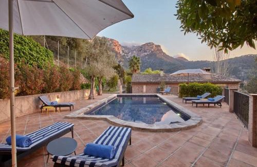 Deia Villa | Holiday Home in Deià with Saltwater Pool