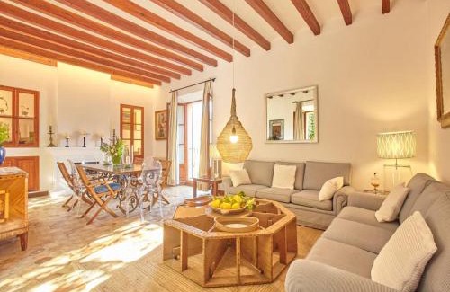 Deia Villa | Holiday Home in Deià with Saltwater Pool