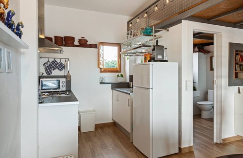 Deltebre House | Holiday Home in Deltebre near the Beach