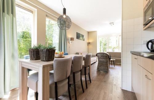 Diessen House | Holiday Home in Diessen near Green Park