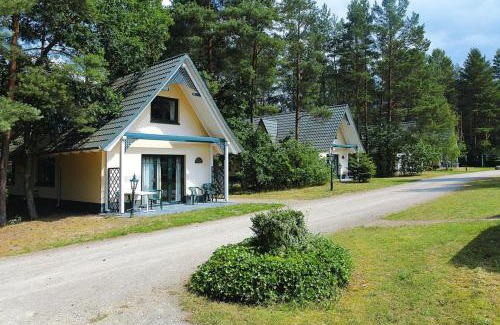 Muritz House | Holiday home in Drewitz with a shared pool