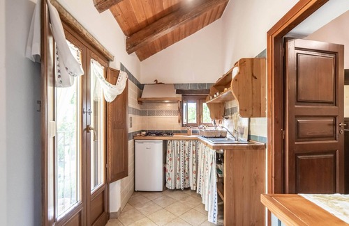 Stilo House | Holiday Home in Guardavalle Near River