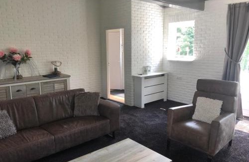 Municipality of Harderwijk Ski Chalet | Holiday Home in Harderwijk near Veluwemeer, cleaning included