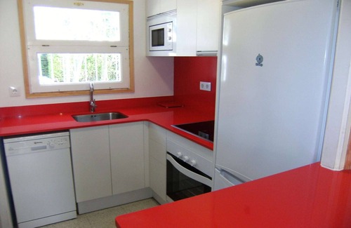 Torroella de Montgri House | Holiday Home in LEstartit near Sandy Beach