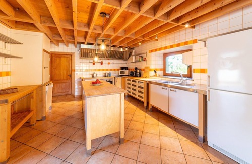 Lierneux House | Holiday Home in Lierneux near Coo Waterfalls