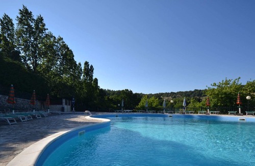 Mattinata House | Holiday Home in Mattinata with Pool, Tennis Court, Bicycles