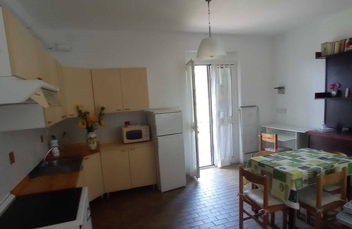 Camposoprano House | Holiday Home in Moneglia near Beach