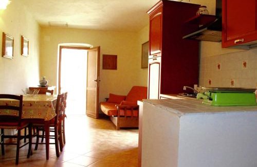 Mulazzo House | Holiday Home in Mulazzo near Tuscan Castles