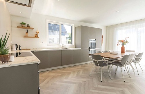 De Koog House | Holiday Home in De Koog near the Sea
