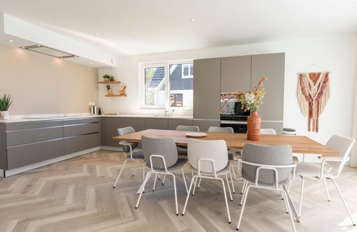 De Koog House | Holiday Home in De Koog near the Sea