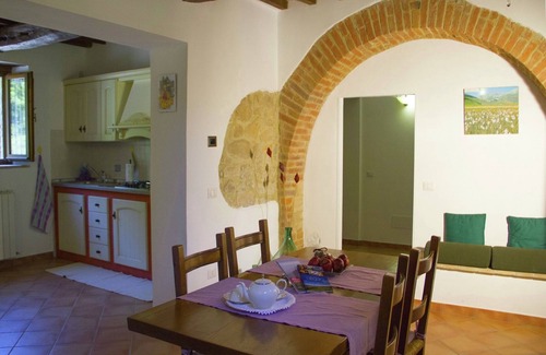 Piegaro House | Holiday Home in Pietrafitta near Lake Trasimeno