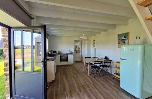 Plougasnou House | Holiday Home in Plougasnou near Guerzit Beach
