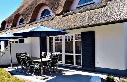 Rerik House | Holiday Home in Rerik Near Beach and Sauna