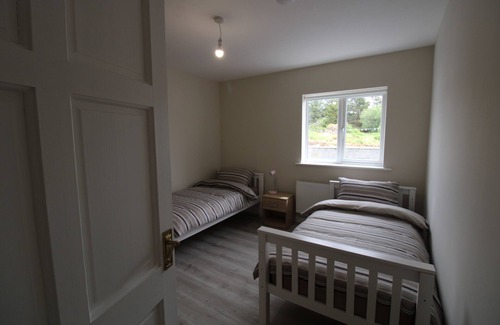 Inverin Apartment | Holiday Home in Rossaveal, Sleeping 12