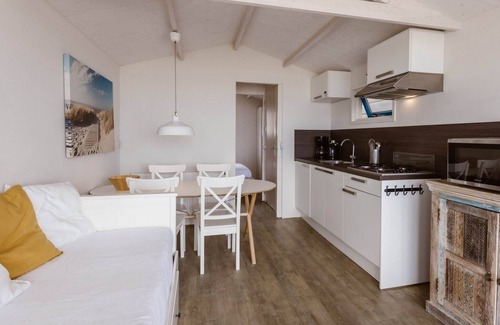 Wijk aan Zee House | Holiday Home in Wijk aan Zee by the Beach
